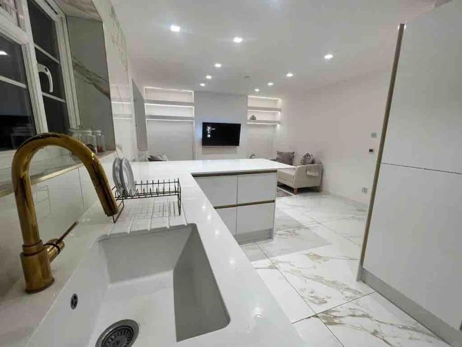 Premium Private Apartment Minutes To Central Λονδίνο Εξωτερικό φωτογραφία